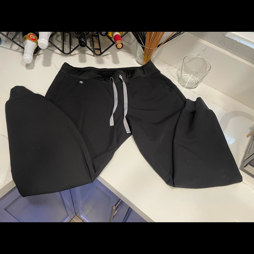 Figs joggers technical collection. Medium